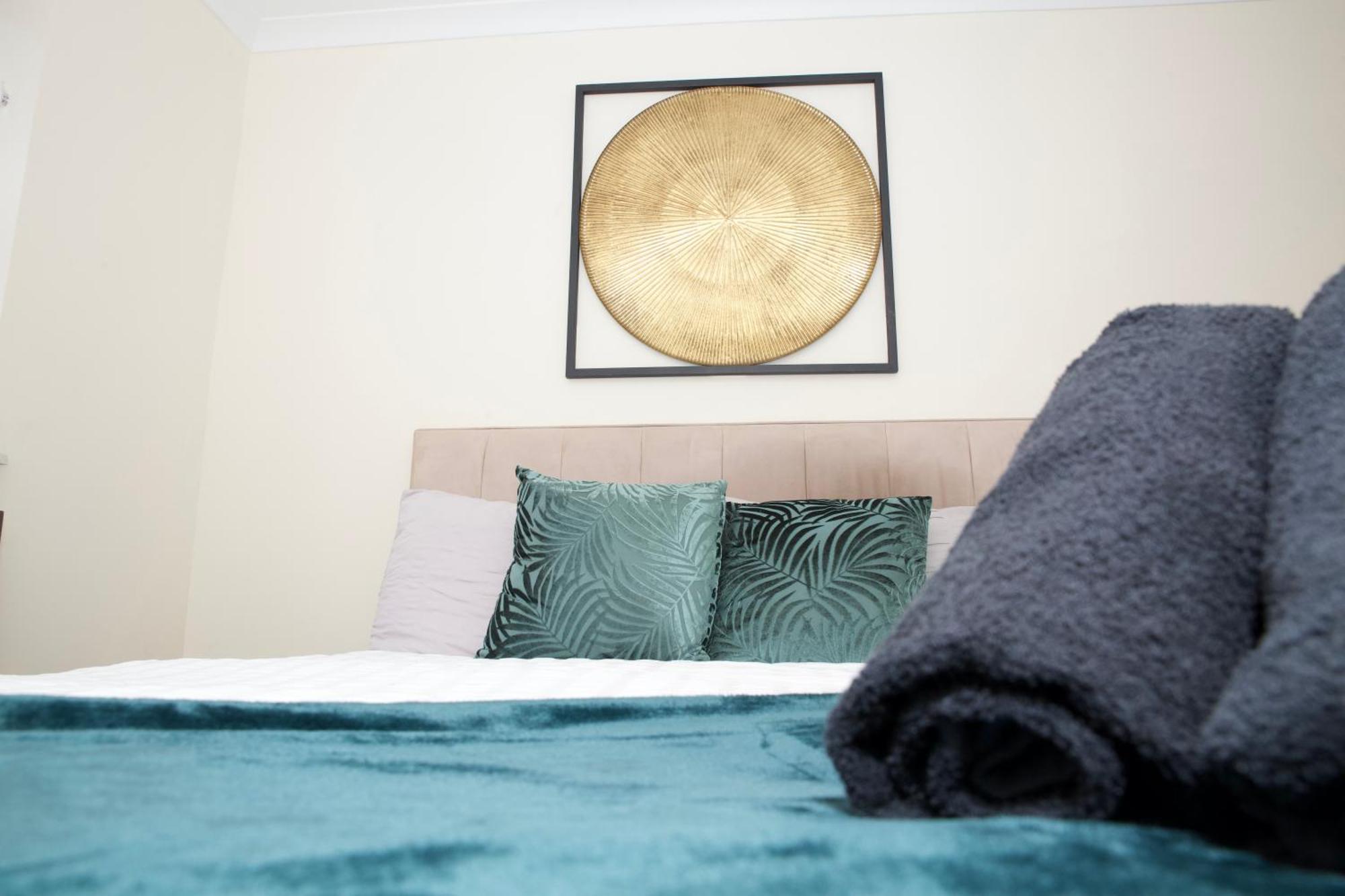Spacious Modern 2 Bed Flat In City Centre Reading Exterior photo