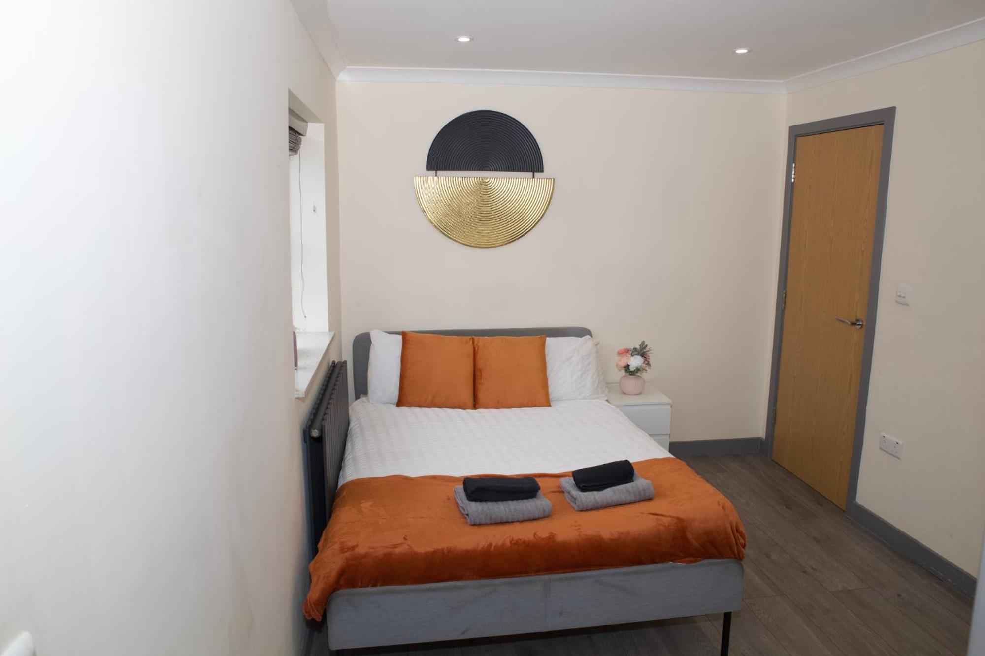 Spacious Modern 2 Bed Flat In City Centre Reading Exterior photo